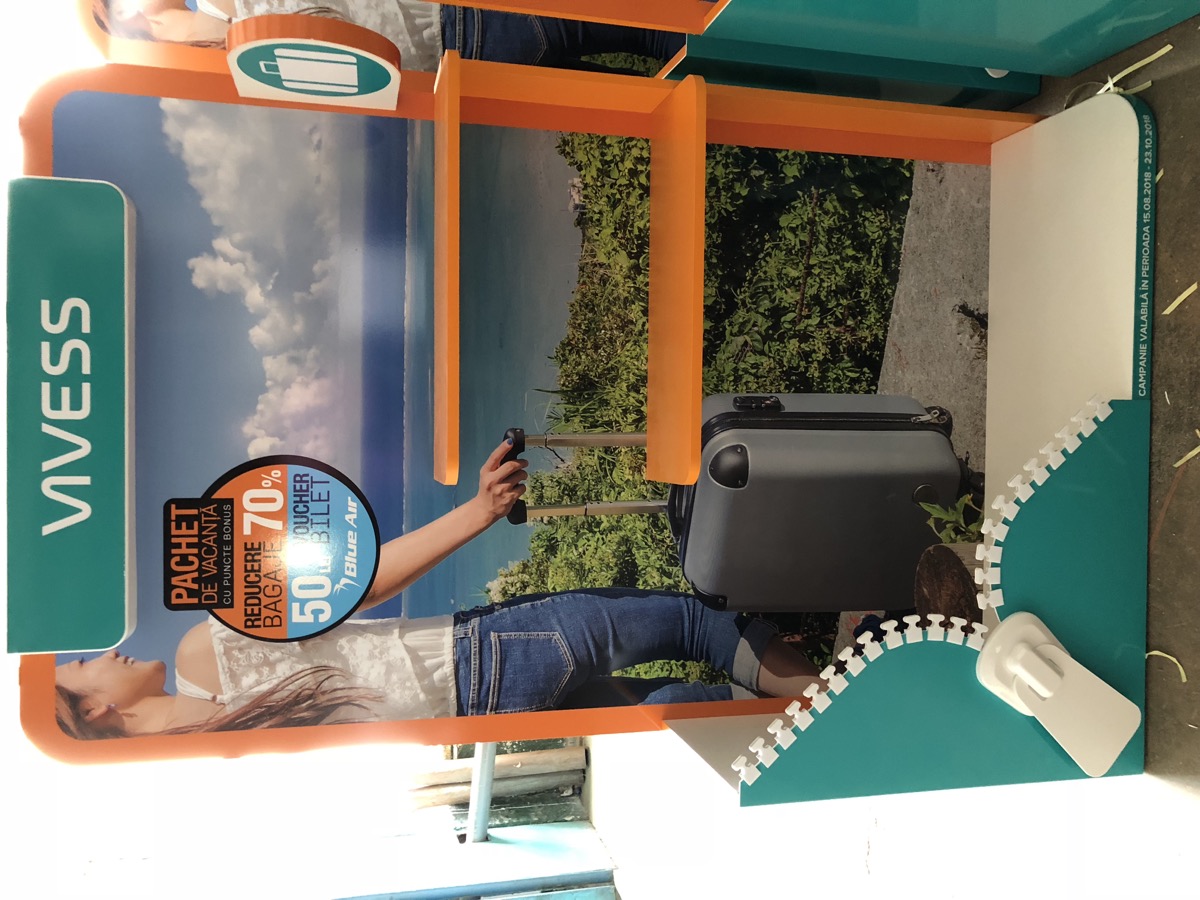 Vivess travel campaign display stand